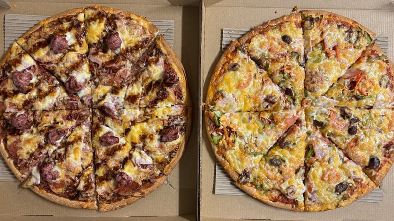 Woody's Pizza cover