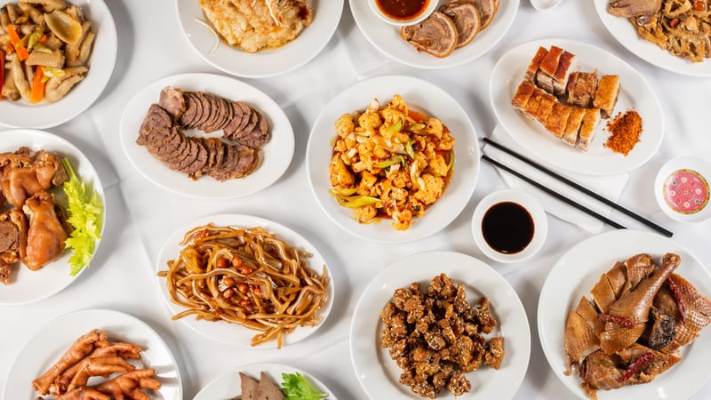 老赵酒家(微信号:LaoZhaoJiuJia3) Good Luck Chinese Peking Duck Restaurant cover