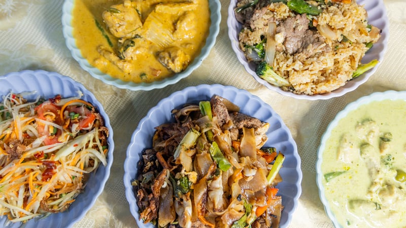 Rawee Thai Street Food cover