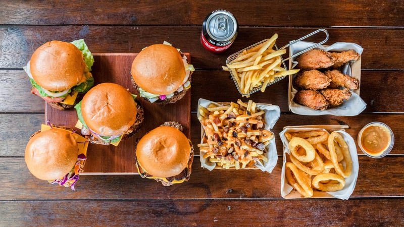 Juicy Burgers cover