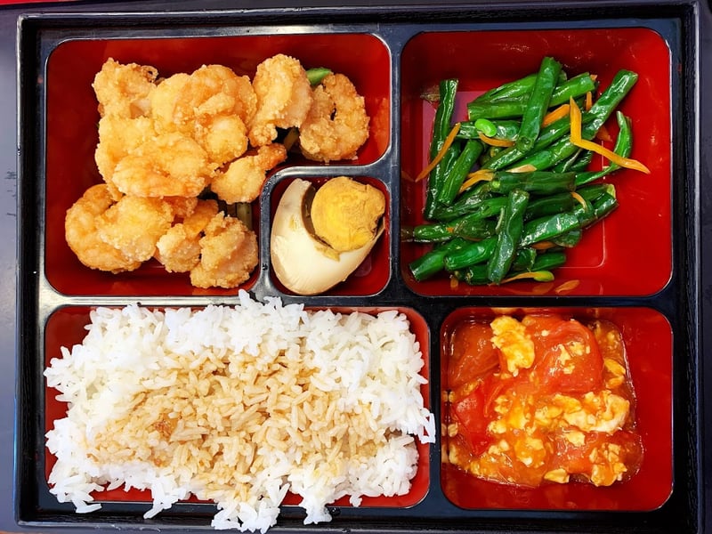 Satisfying Taiwanese Bento 滿意小館 cover