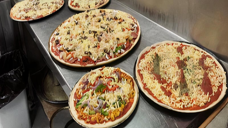 Parmelia Pizza (Delahey) cover