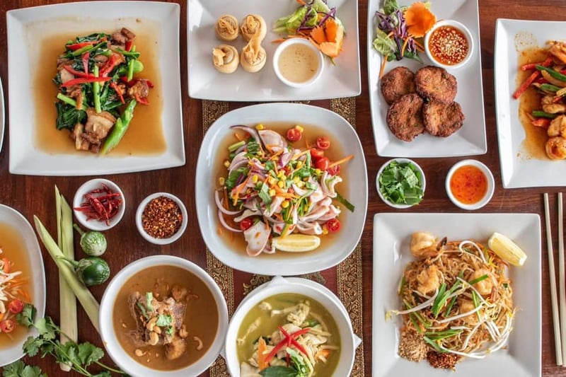 Green Papaya Thai Restaurant cover