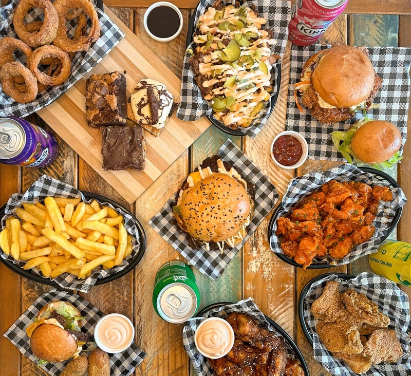 Crispy's Burgers cover