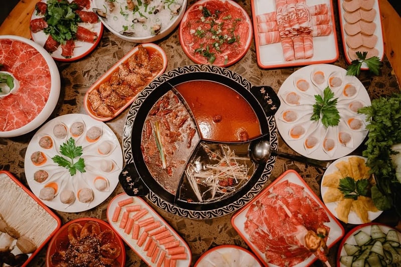 Wu Ming Hot Pot cover