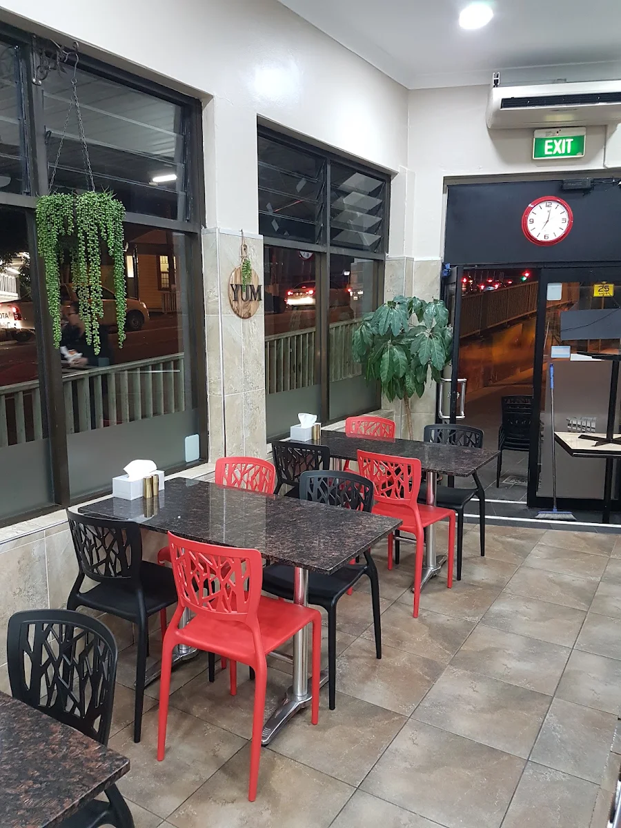 Vibe, Yum Yum Bakery Punchbowl