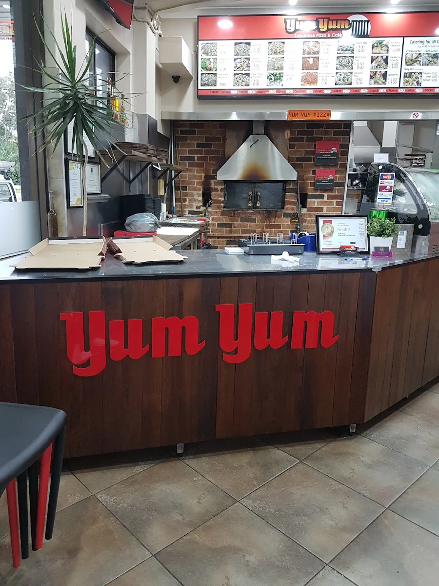 Vibe, Yum Yum Bakery Punchbowl