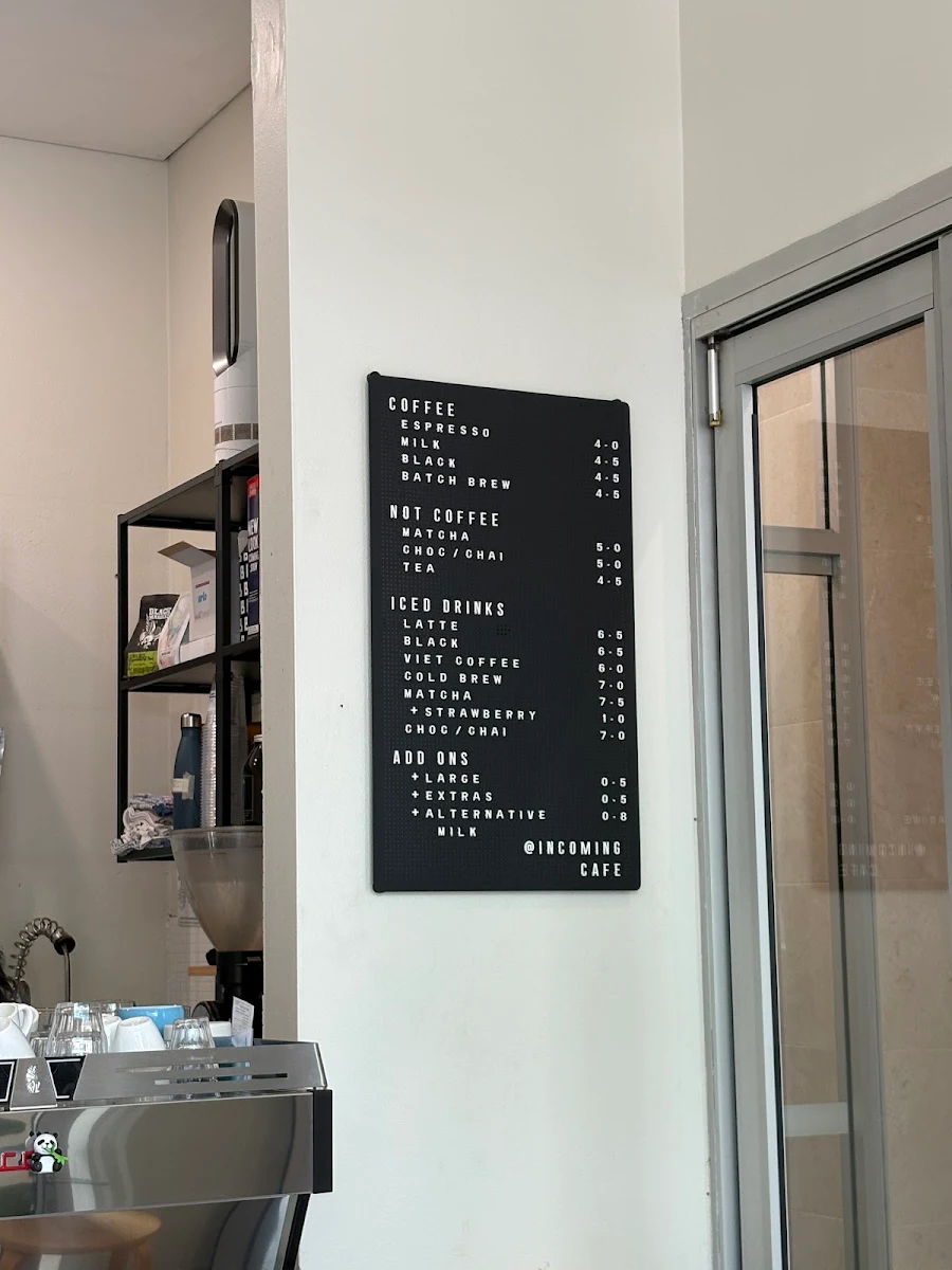 Menu, Incoming Cafe