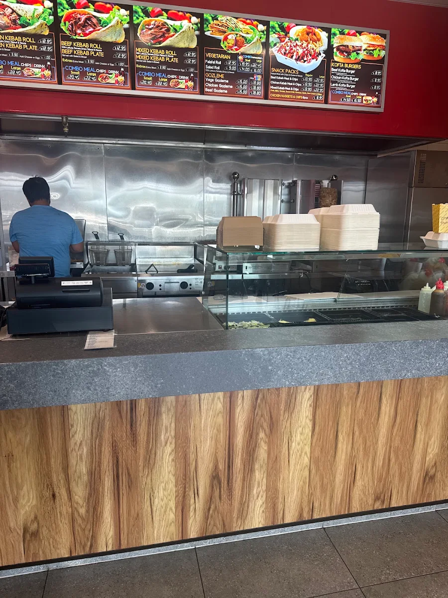 Vibe, Amadin Indian & Kebab Restaurant