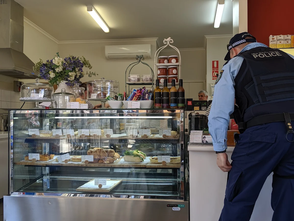 Vibe, Balranald Discovery Centre Cafe