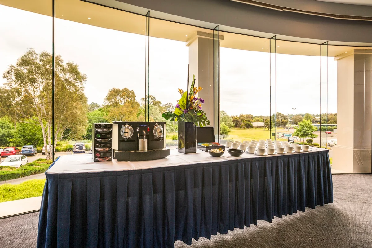 Vibe, Manningham Hotel & Club