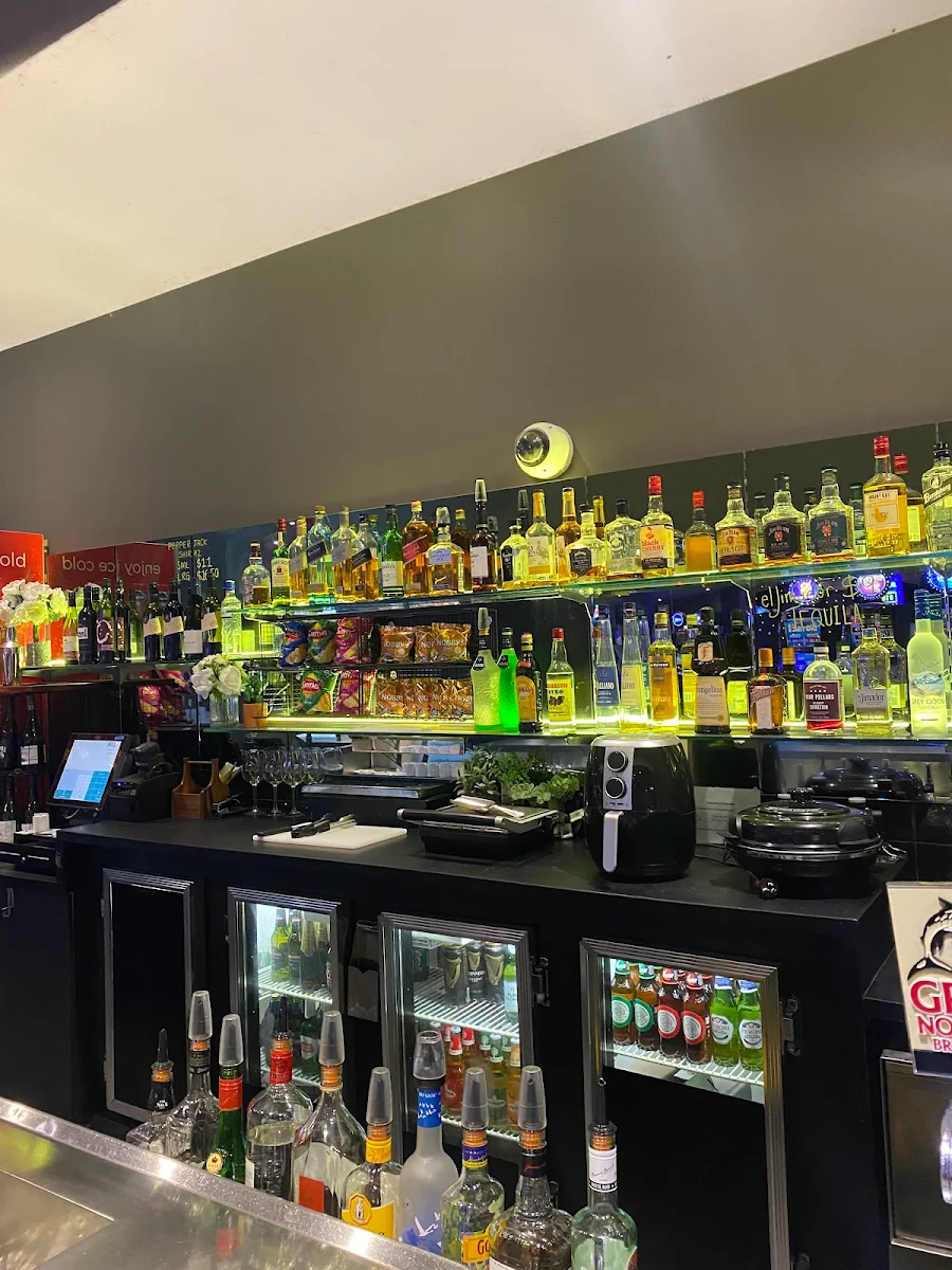 Vibe, Manningham Hotel & Club