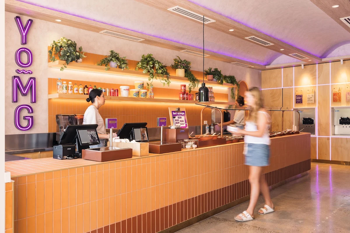 Vibe, YOMG Burleigh Heads (Frozen Yogurt)