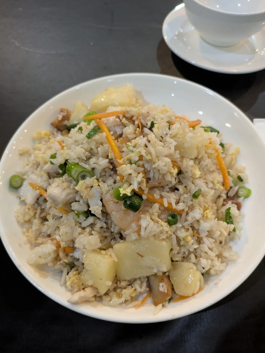 Food & drink, GOLDEN KIM Chinese Restaurant