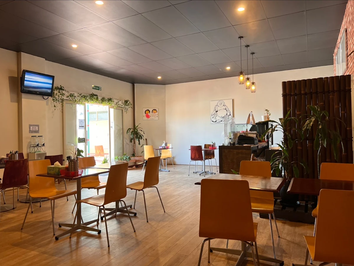 Vibe, Happy Chopstix Vietnamese Cafe