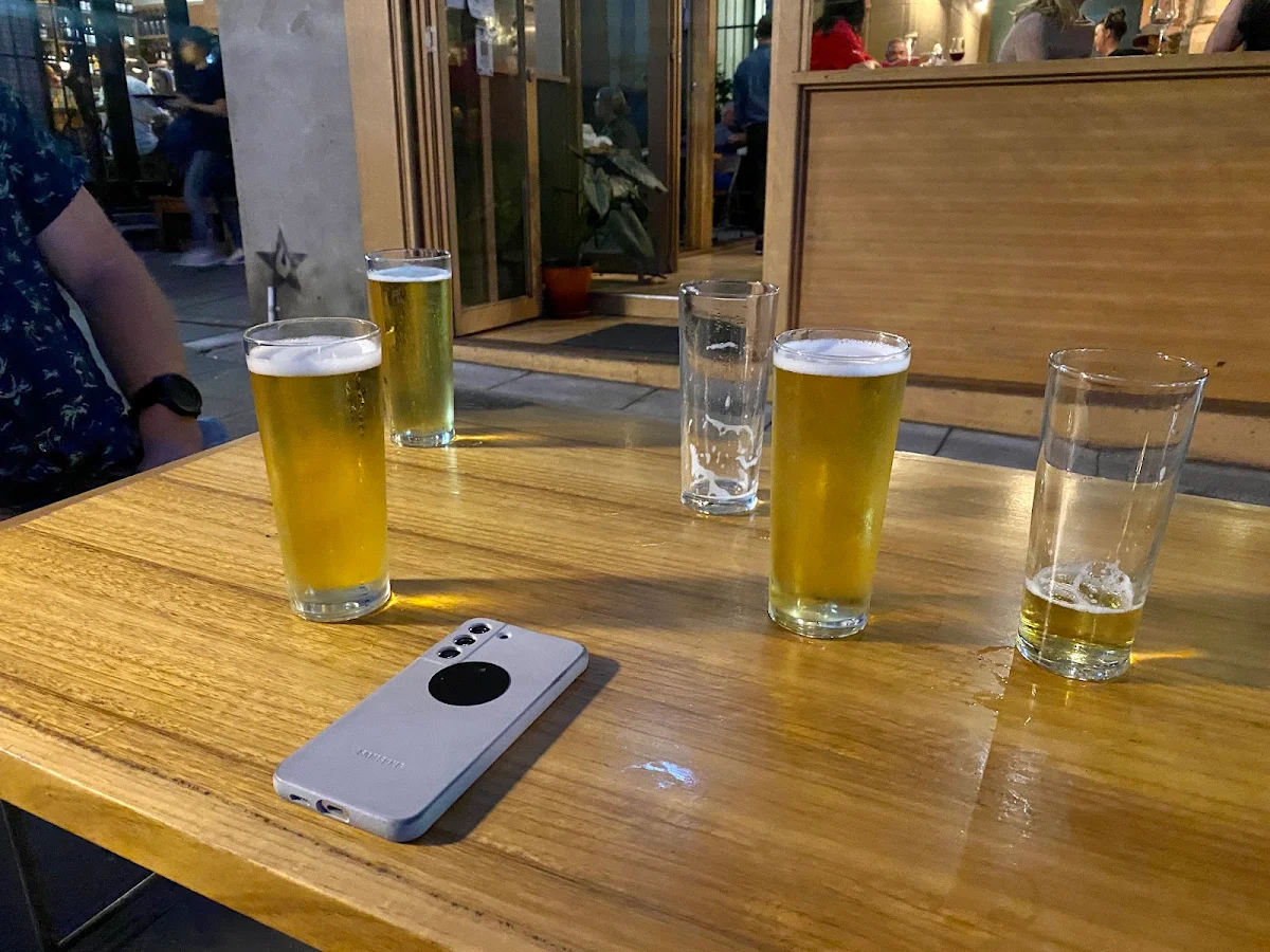 Food & drink, Chronicles Bar