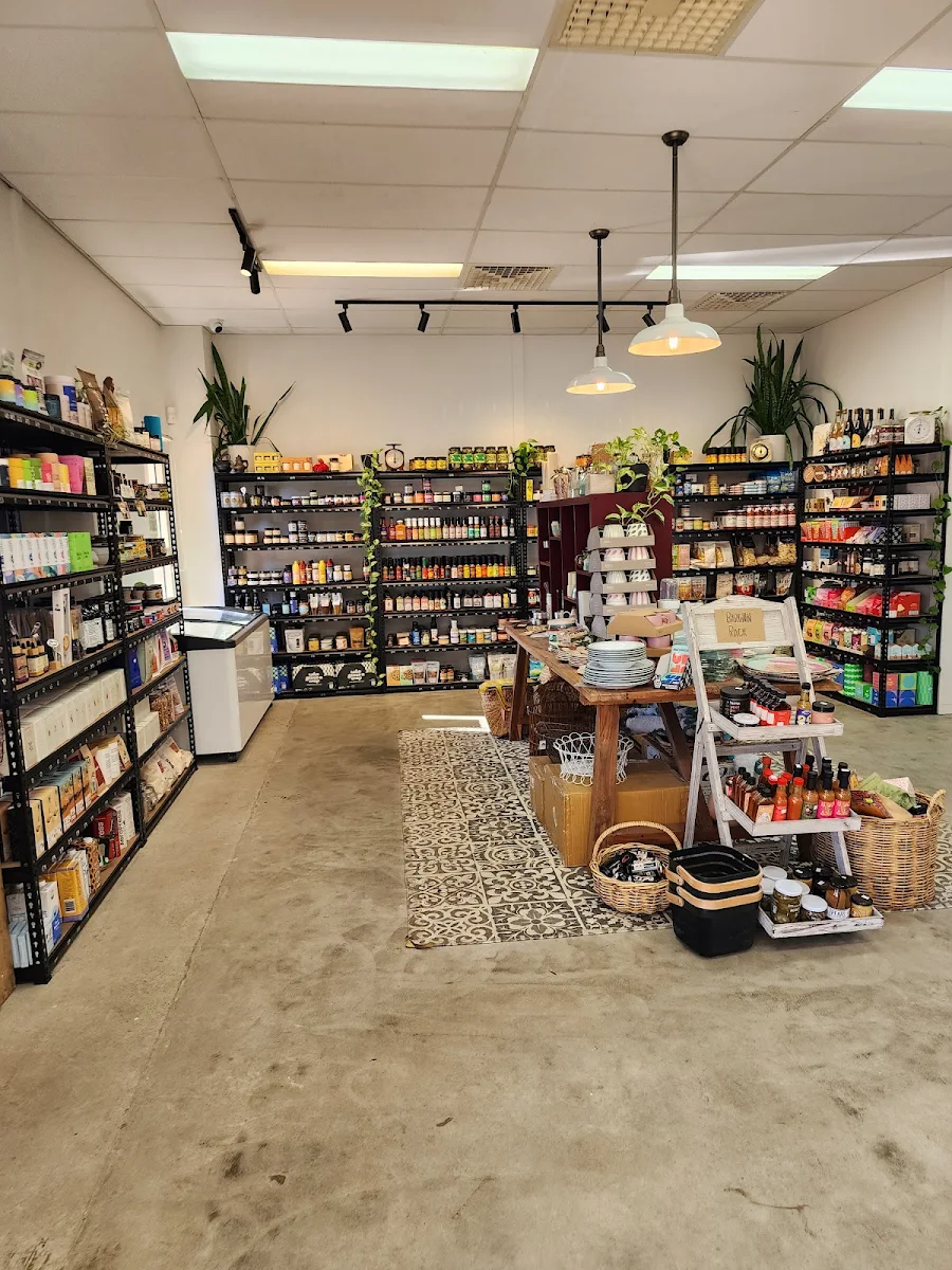 Vibe, Daily Goods Pantry & Cafe
