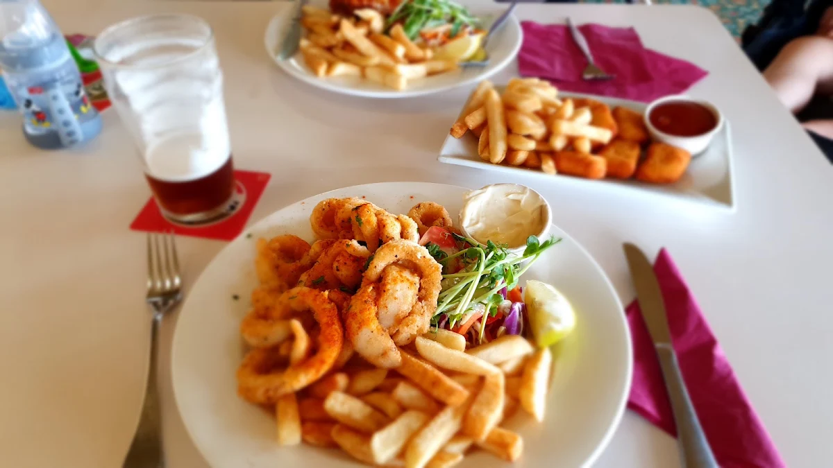 Food & drink, Augusta Hotel