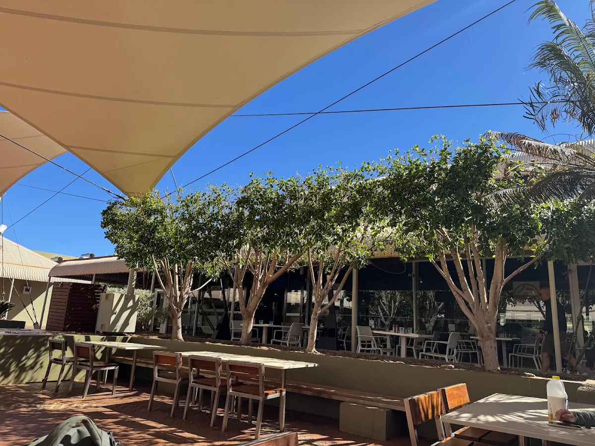 Vibe, Geckos Cafe