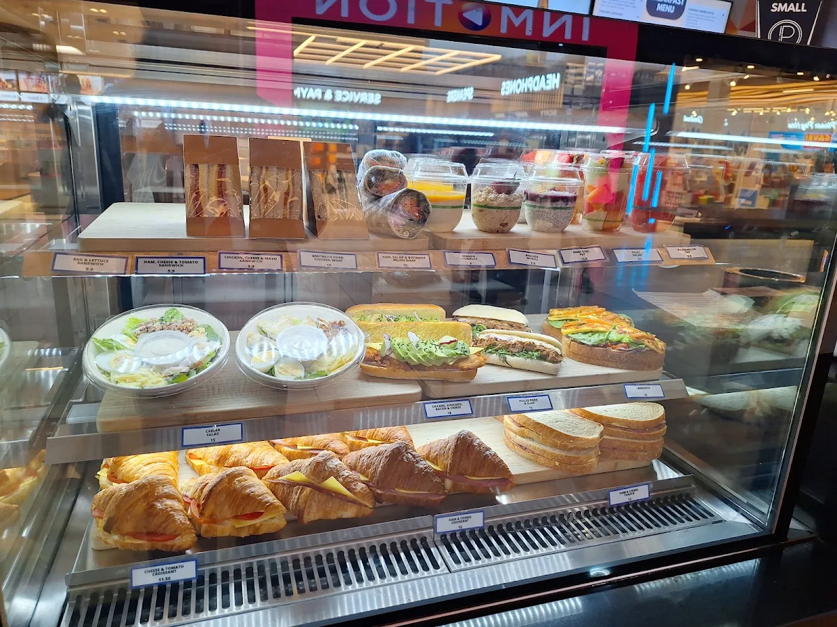 Vibe, Paradox Coffee Gold Coast Airport