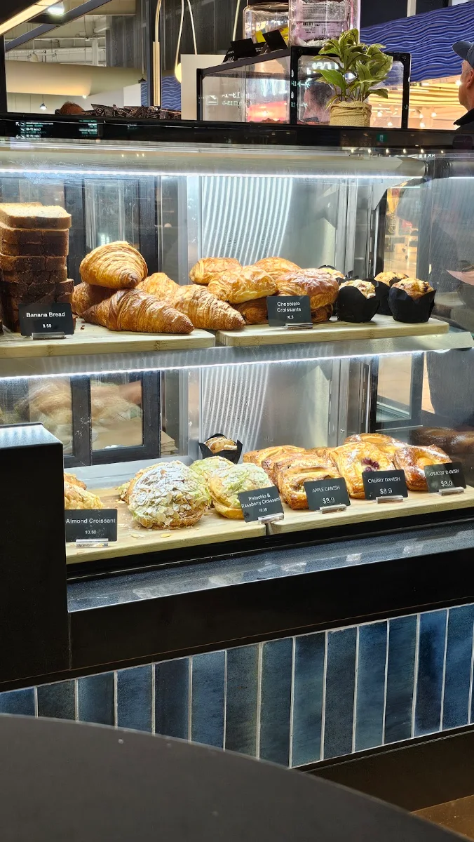 Vibe, Paradox Coffee Gold Coast Airport