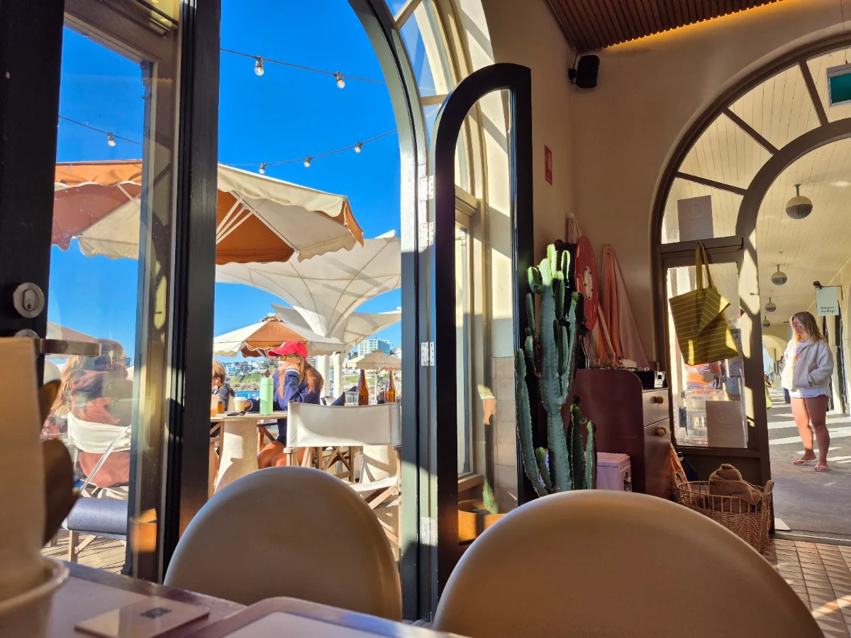 Vibe, Glory Days Bondi