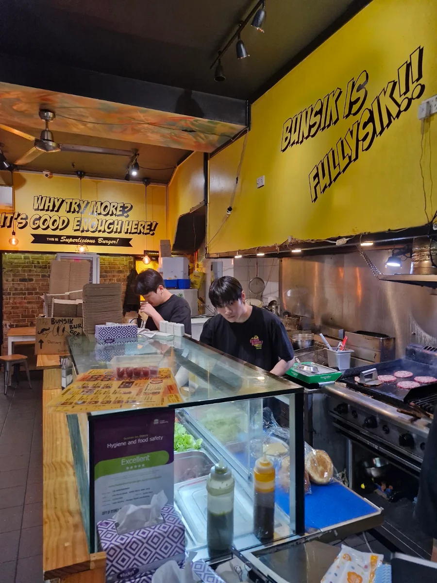 Vibe, The Bunsik Burger - Surry Hills