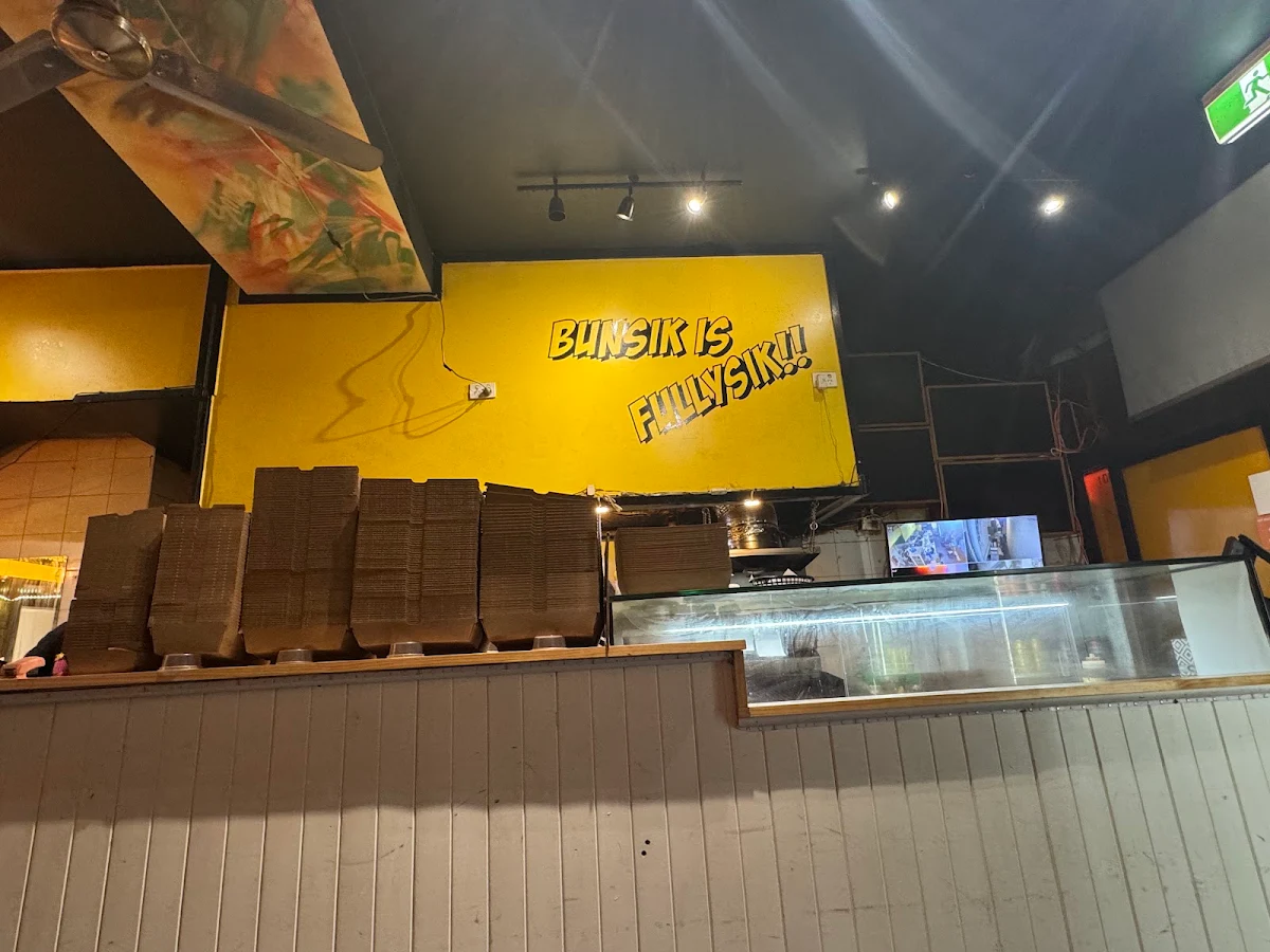 Vibe, The Bunsik Burger - Surry Hills