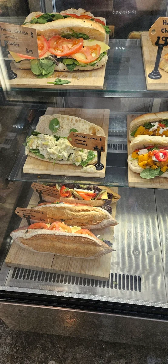 Menu, Pier Provedore Flinders