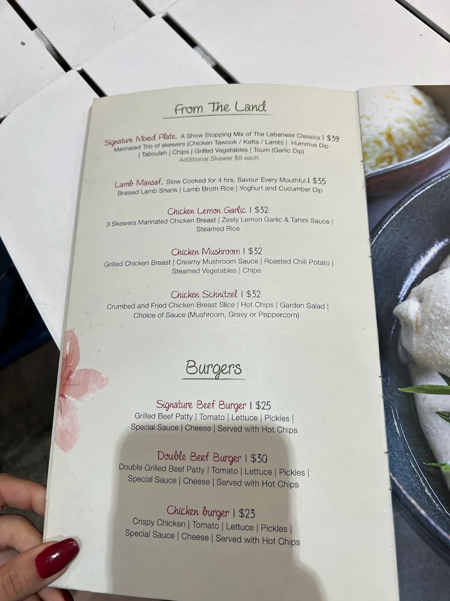 Menu, Omnia Cafe & Restaurant