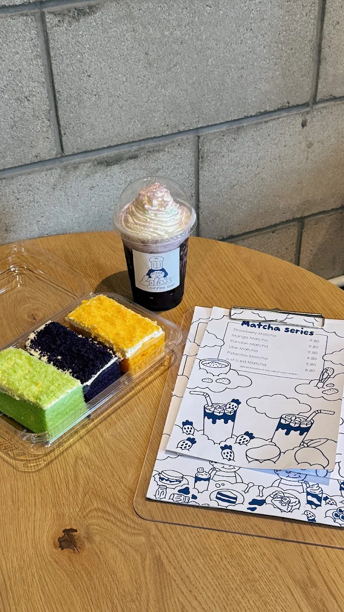 Menu, Lola's Coffee Bar
