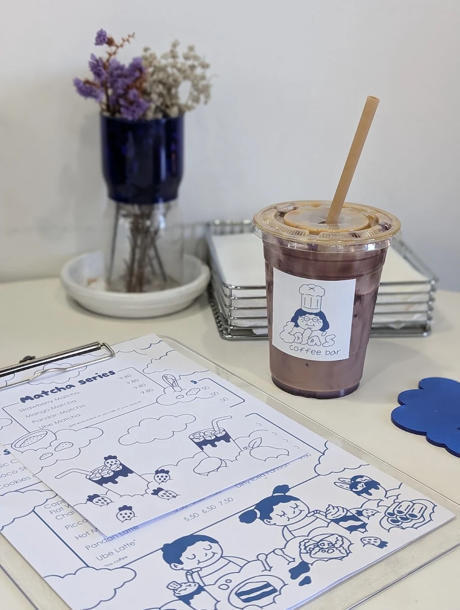 Menu, Lola's Coffee Bar