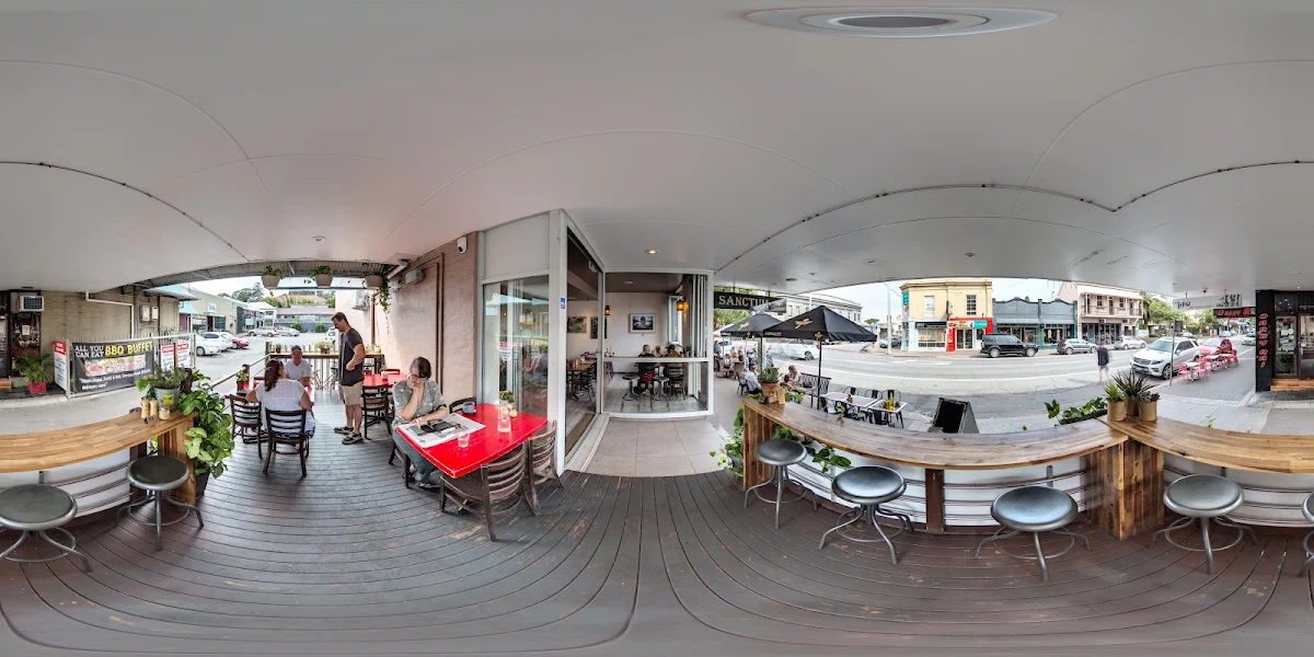Vibe, Sanctum Cafe