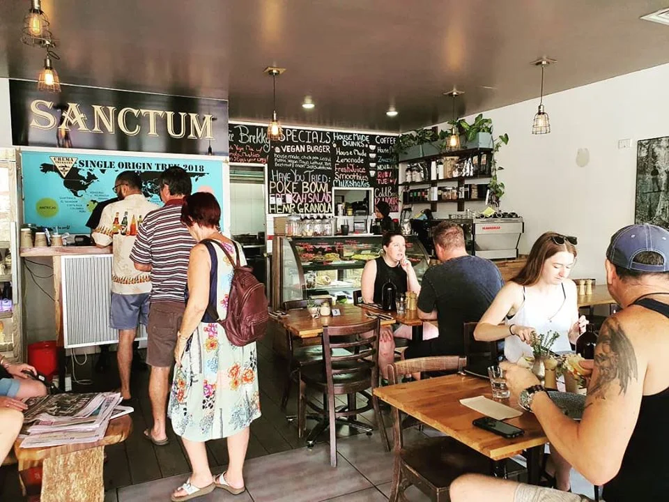 Vibe, Sanctum Cafe