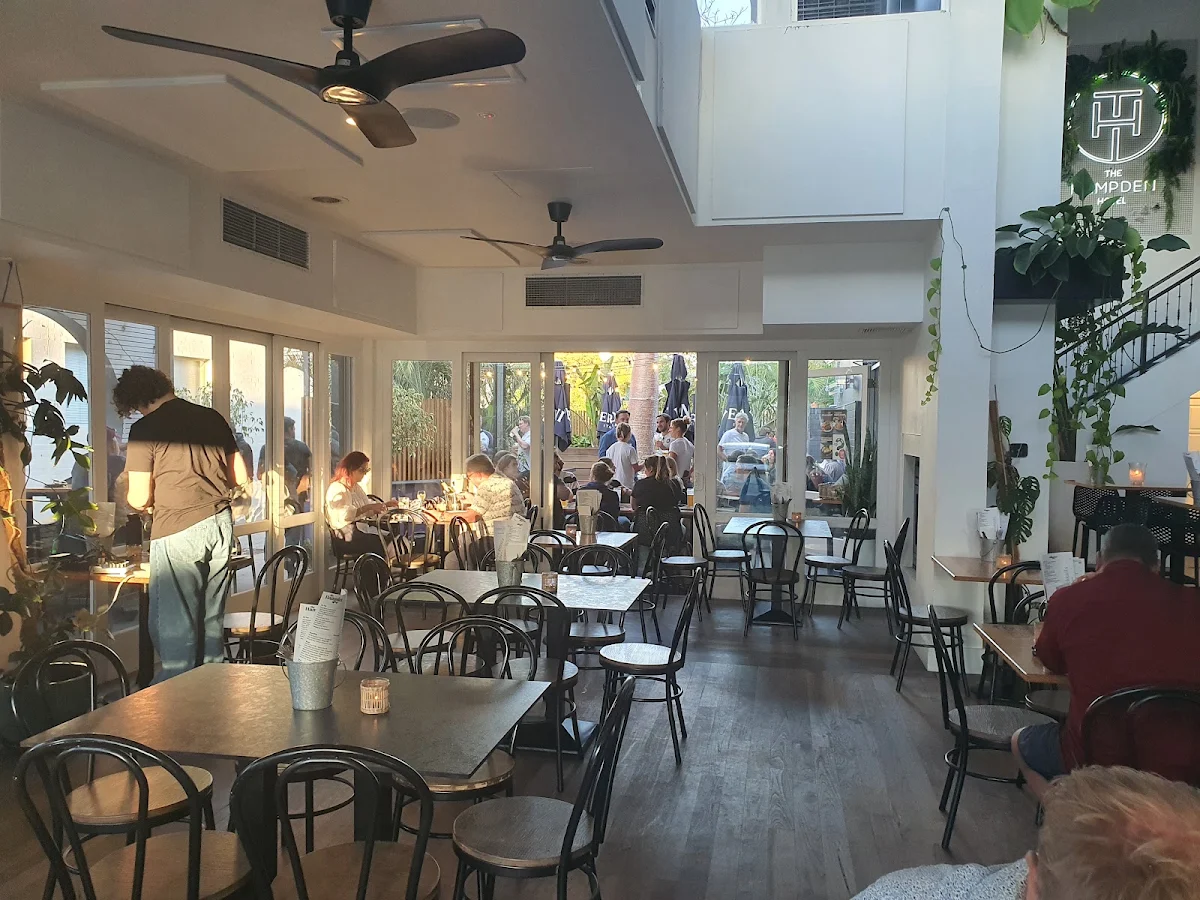 Vibe, The Hampden Hotel