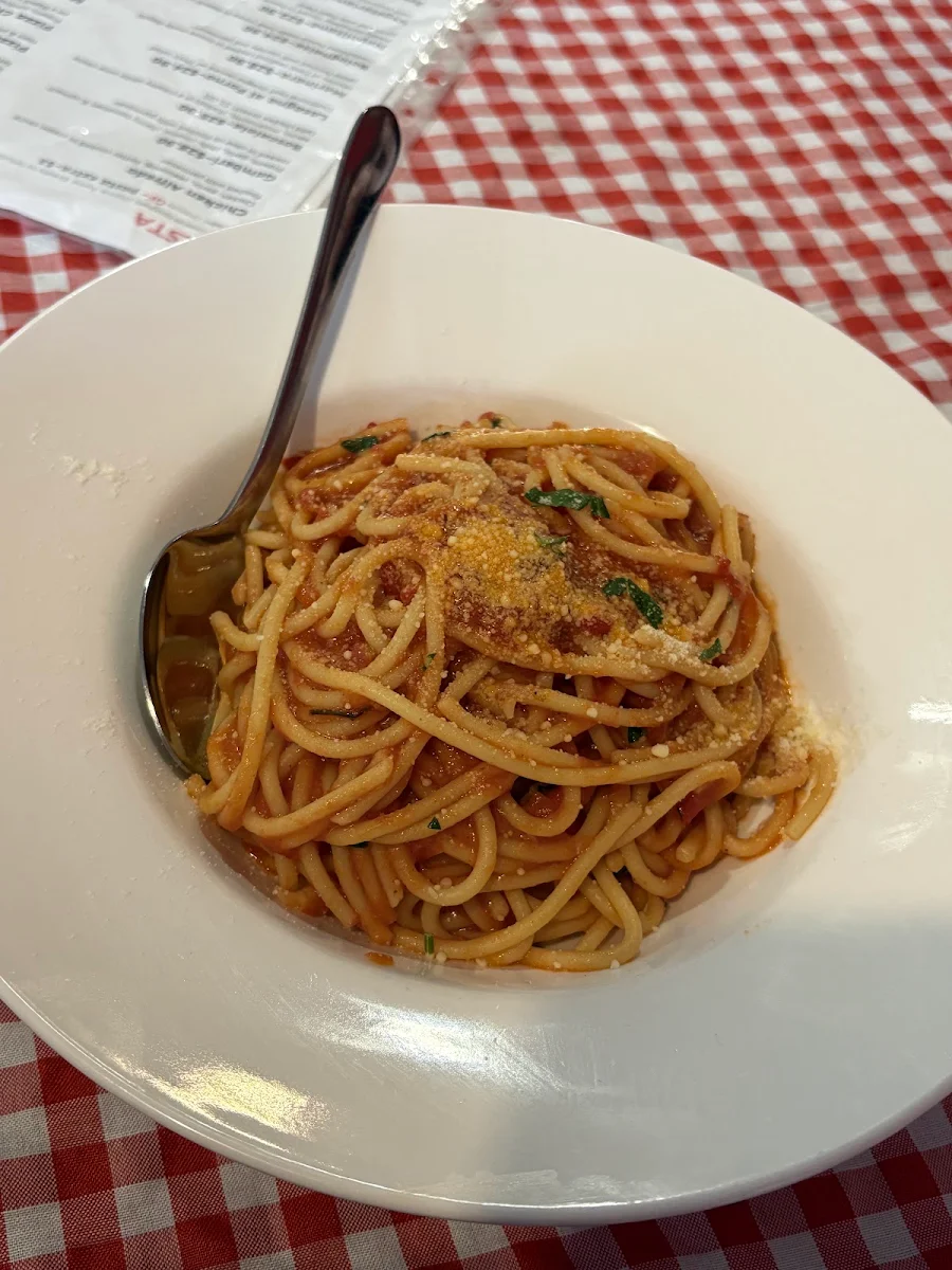 Food & drink, La Costa Restaurant