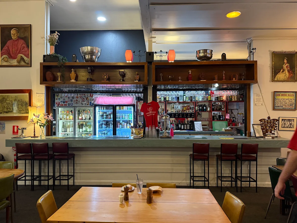 Vibe, Polo Restaurant opening hours Wednesday to Saturday