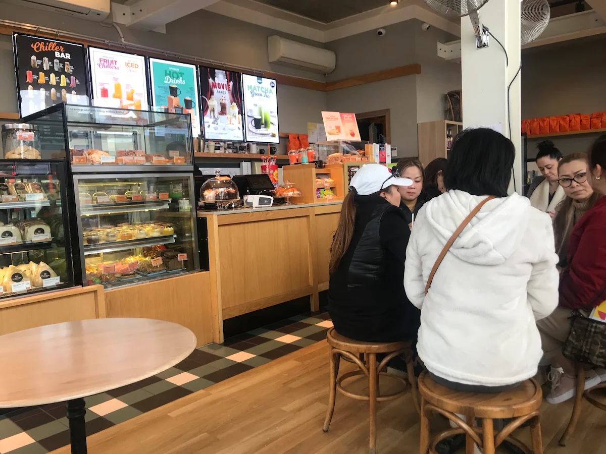 Vibe, Gloria Jean's Springvale