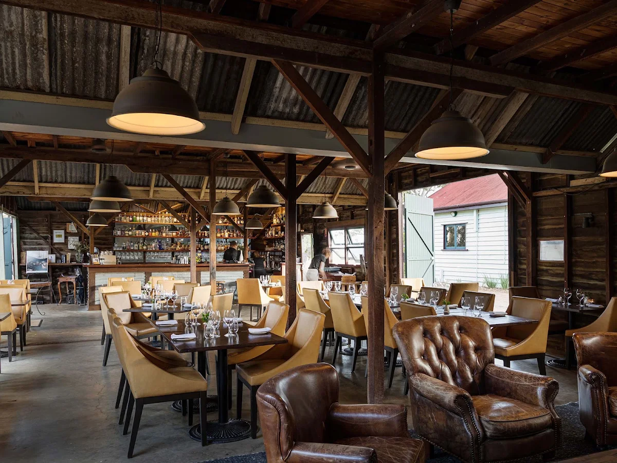 Vibe, Homage Restaurant