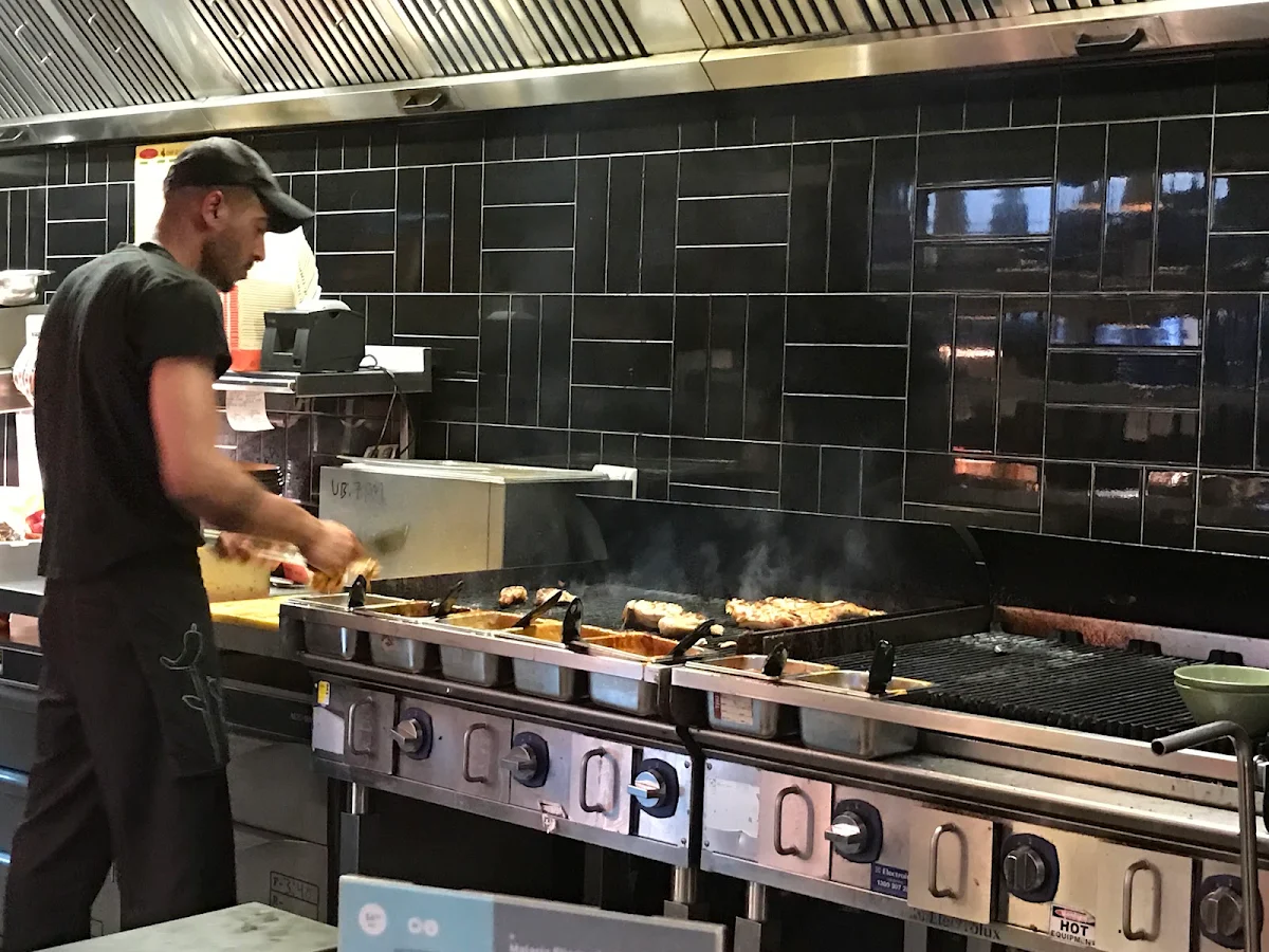 Vibe, Nando's Belmont Forum