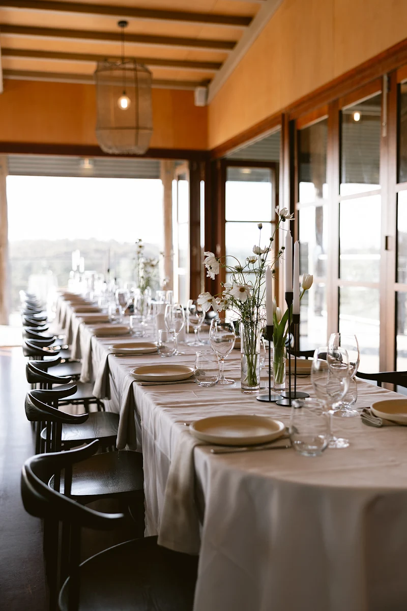Vibe, Mimosa Wines & Restaurant