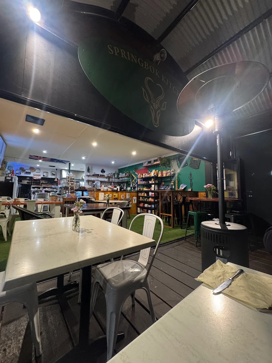 Vibe, Springbok Kitchen