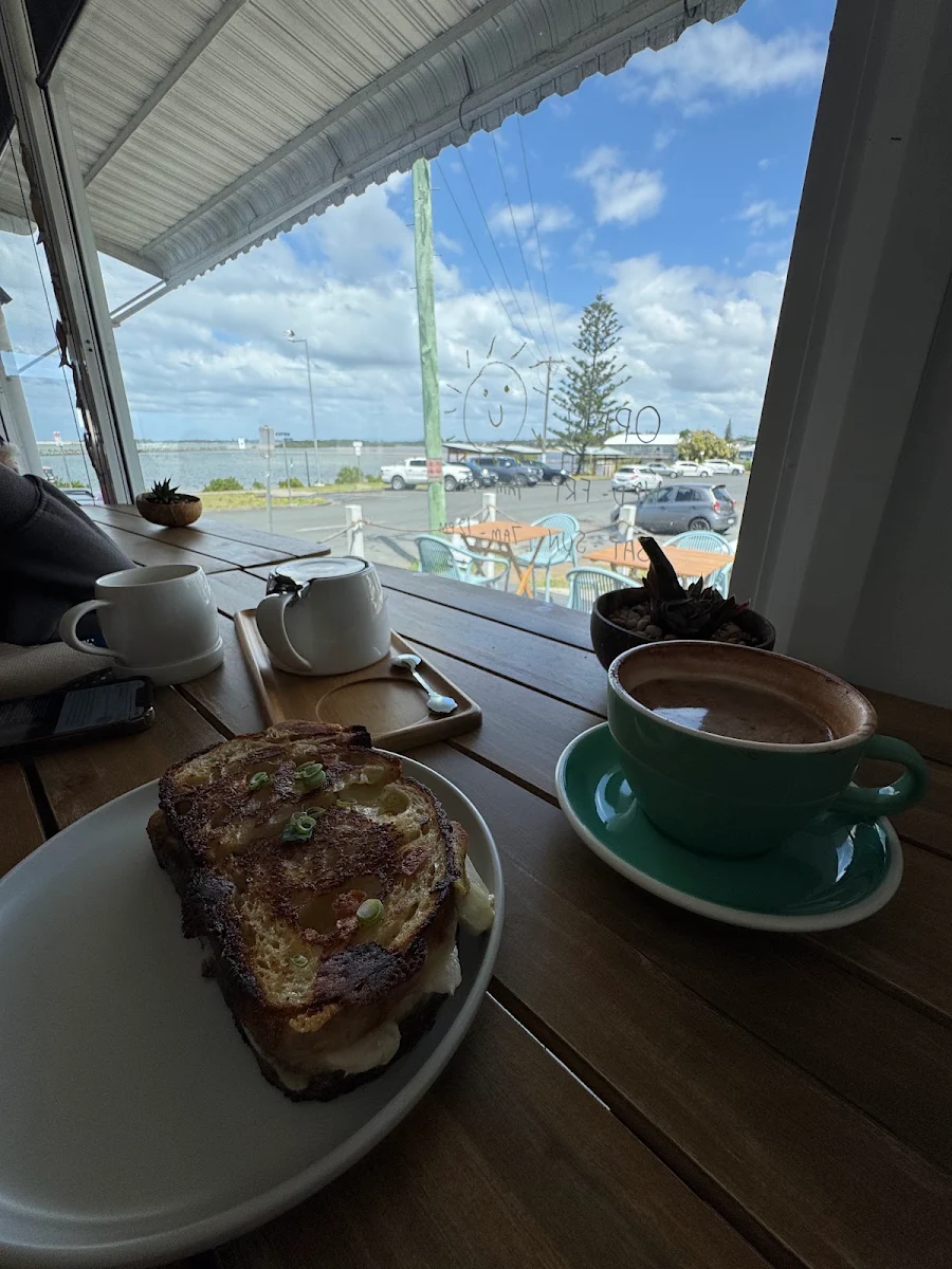 Food & drink, Harrington Breeze