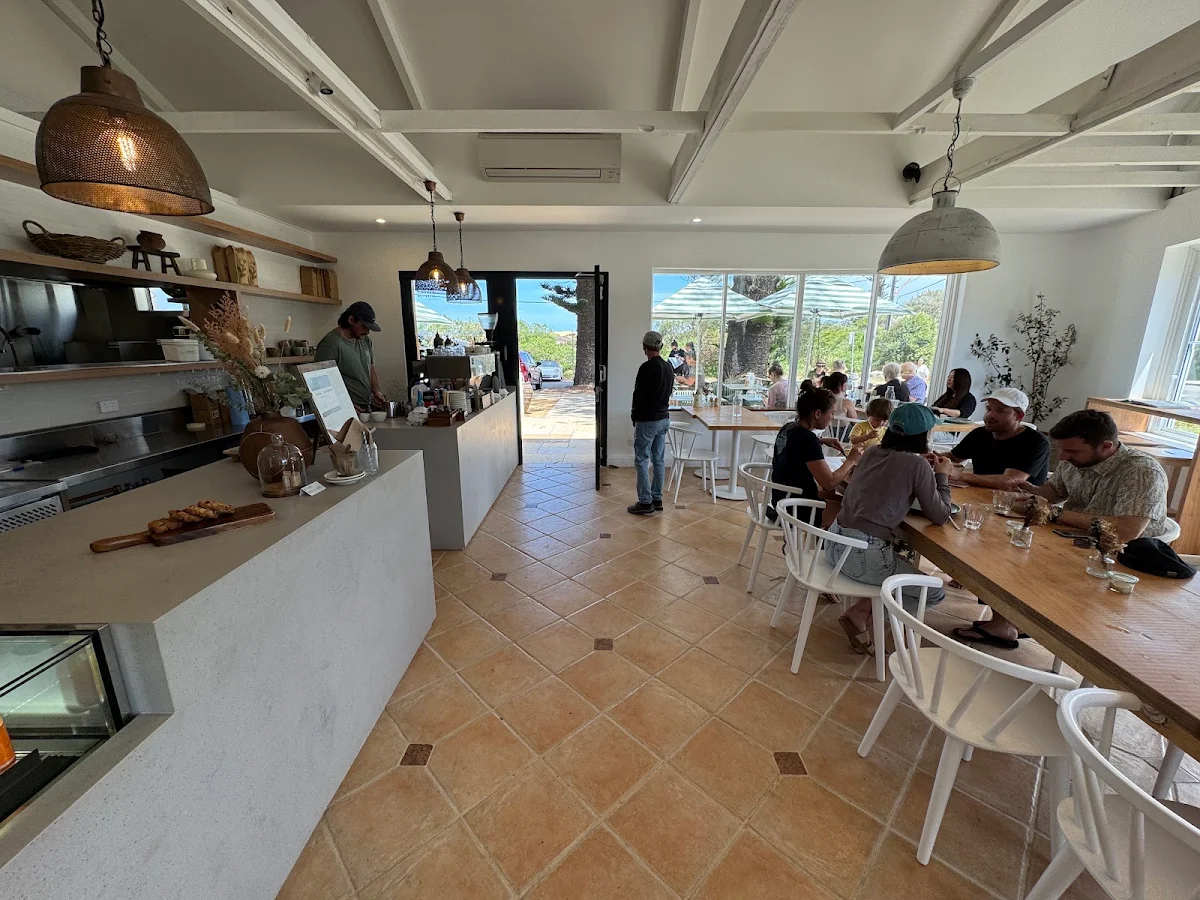 Vibe, Girdlers Café - Narrabeen