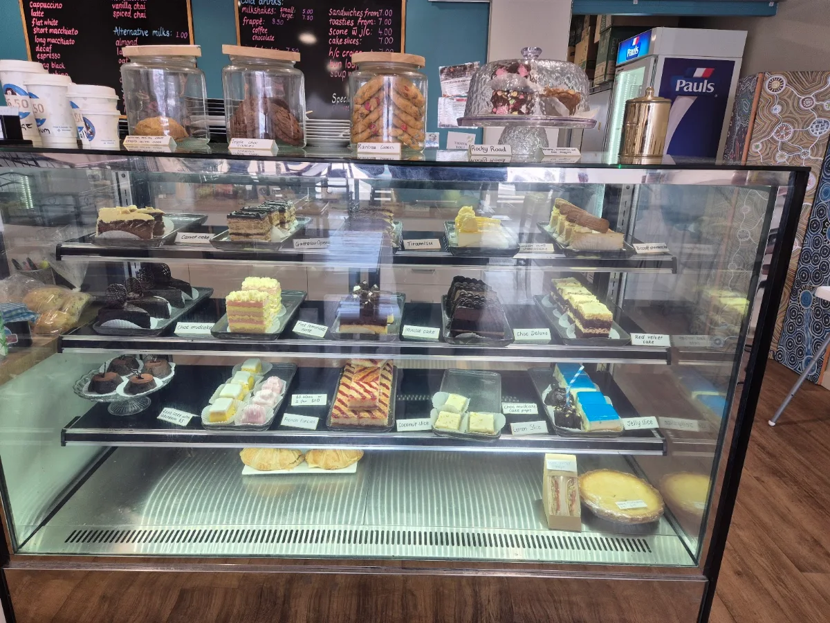 Vibe, Andy's Bakery