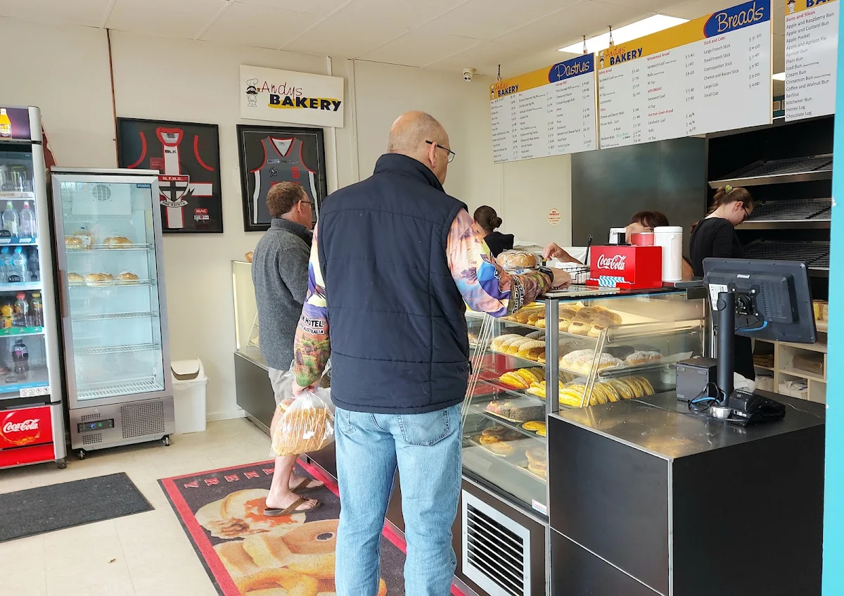 Vibe, Andy's Bakery