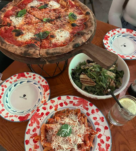 Food & drink, Criniti's Castle Hill