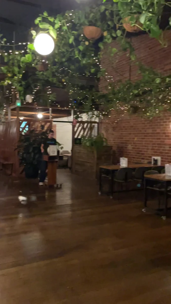 Vibe, The Bentleigh Social