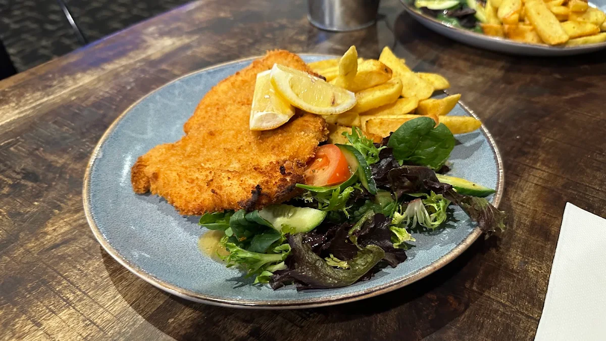 Food & drink, The Black Horse Hotel