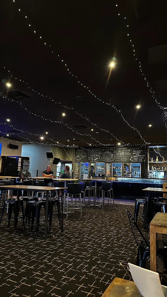 Vibe, The Black Horse Hotel